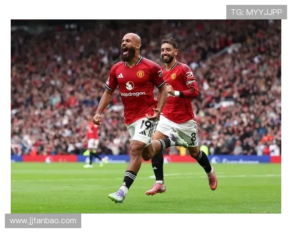 阿莫林让曼联球员领悟队伍荣誉 B费场上全力拼搏展现领导力