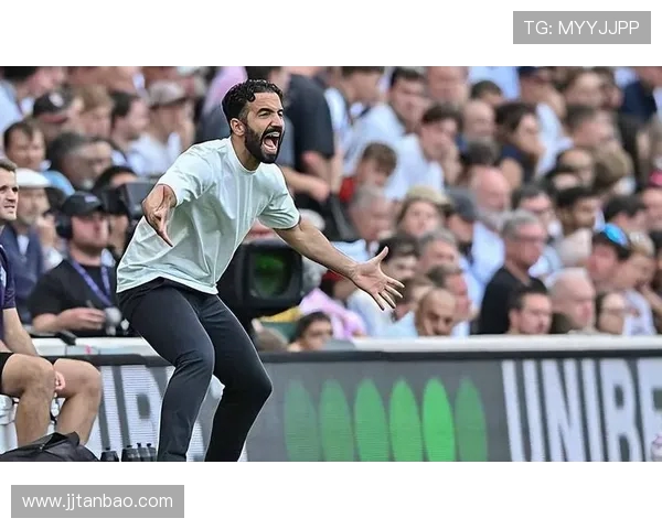 阿莫林：我对球队表现感到沮丧；输球可以但多一人应踢得更好